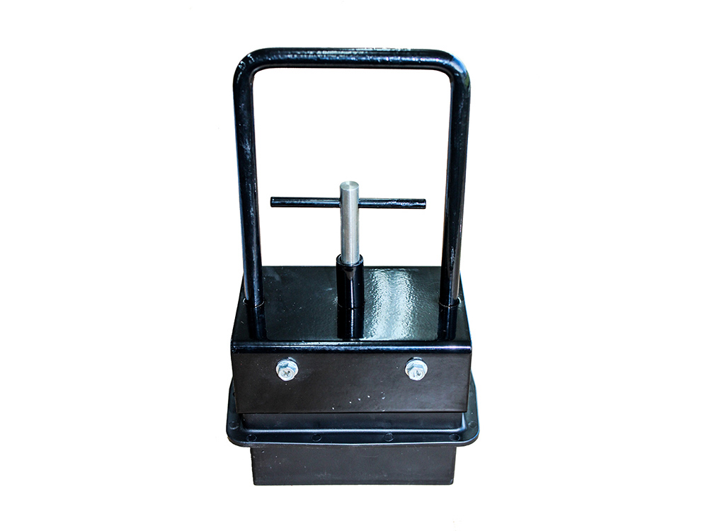 Bulk Parts Lifting Magnet with release 2Kg